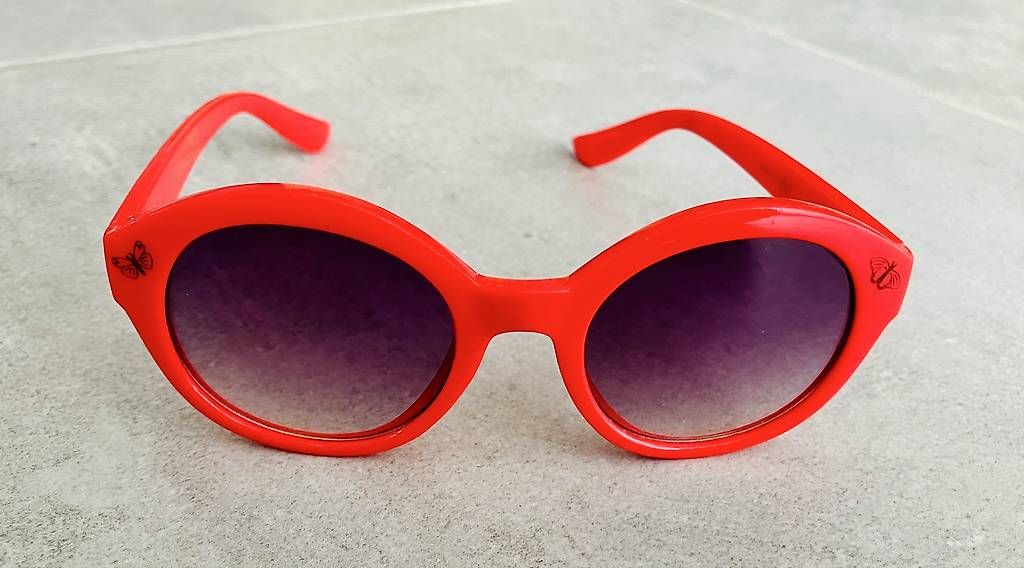 Occhiali & Lenti: Lunettes de soleil fille 2 à 6ans – Usato da Martigny venduto da avf_w8zf