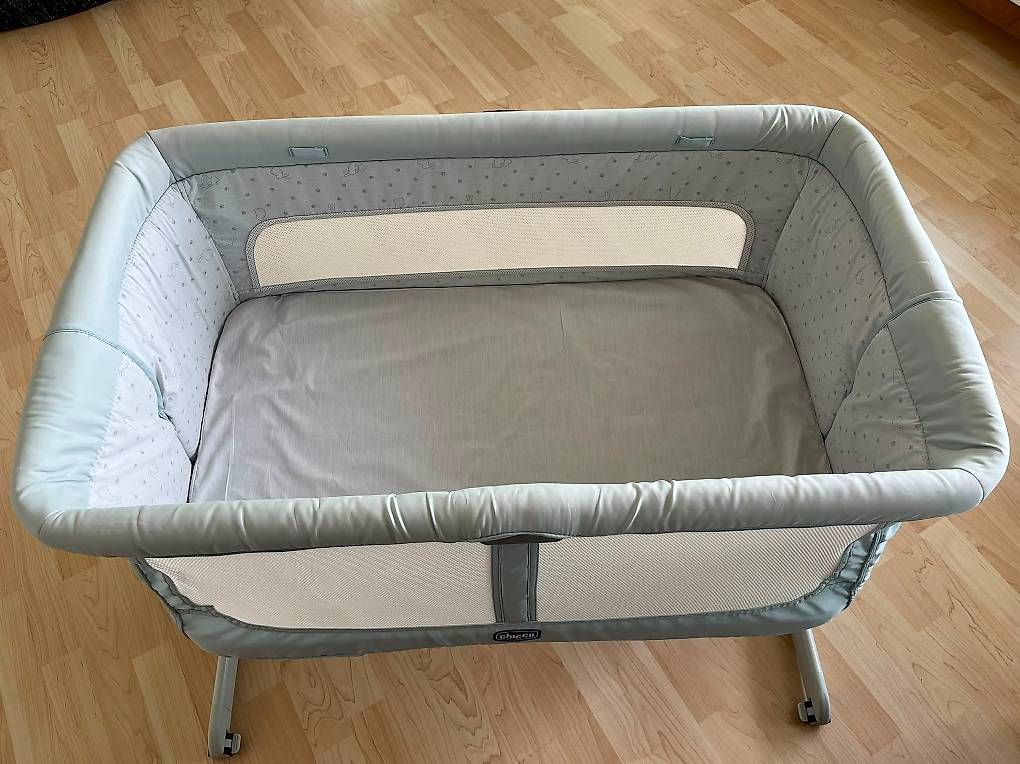 Letti: Beistellbett Chicco Next2Me – Usato da Rotkreuz venduto da antina01 1
