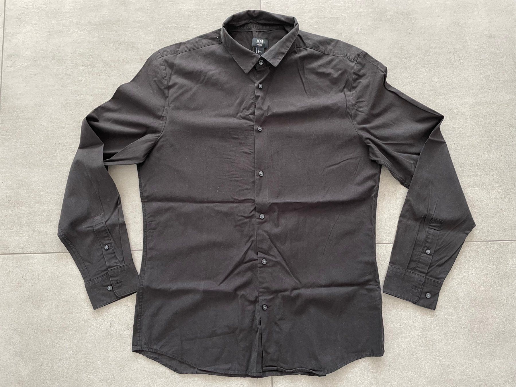 H&M Camicie: H&H - Elegant Black Shirt – Usato da Chiasso venduto da Er_Mon
