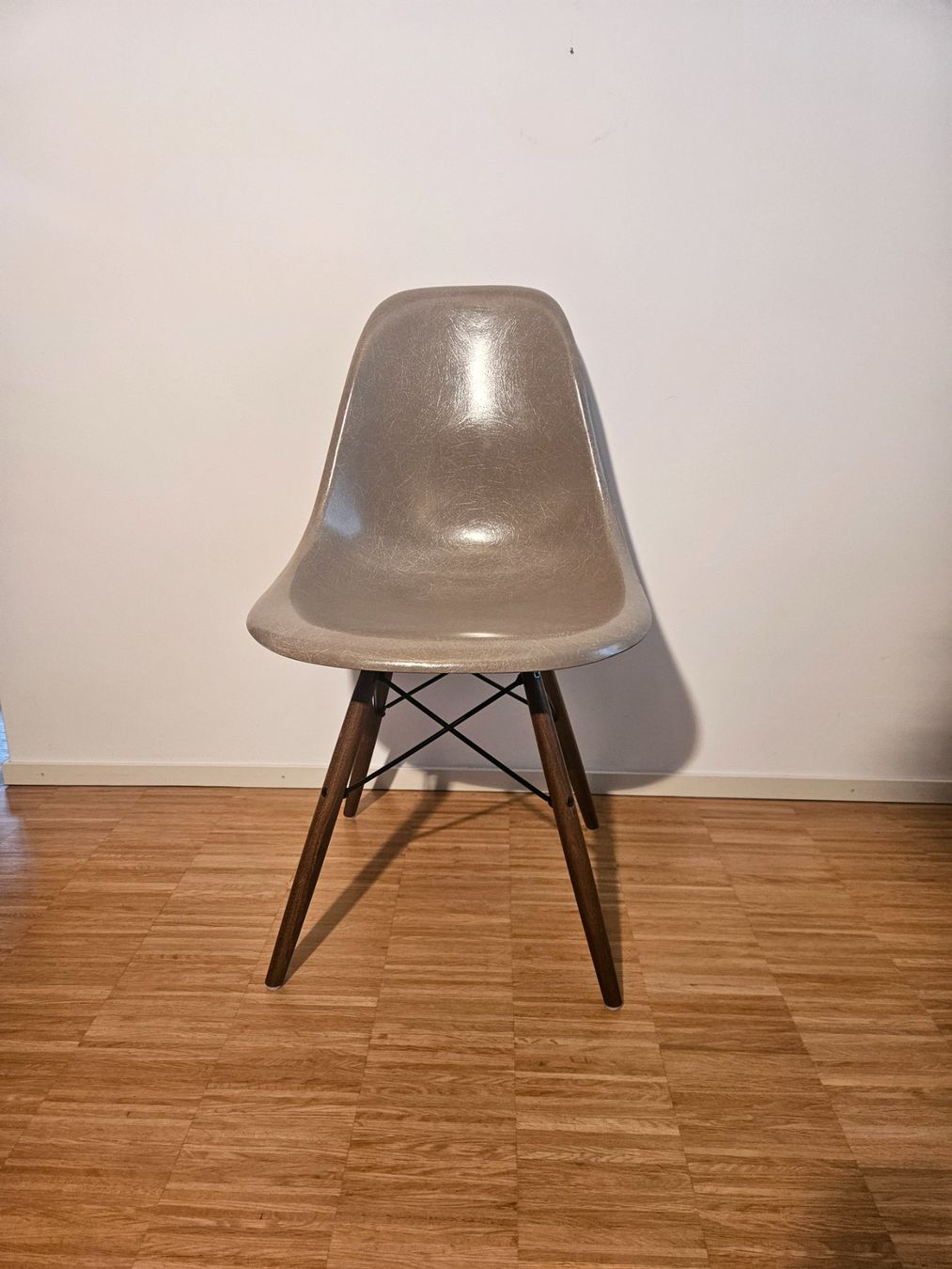 Herman Miller Sedie: Fiberglas: Eames / Herman Miller / Vitra – Usato da Zürich venduto da Lukasz 2