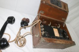 Feldtelefon Modell 1947 Holzgehäuse, Schweizer Armee, ab1Fr.
