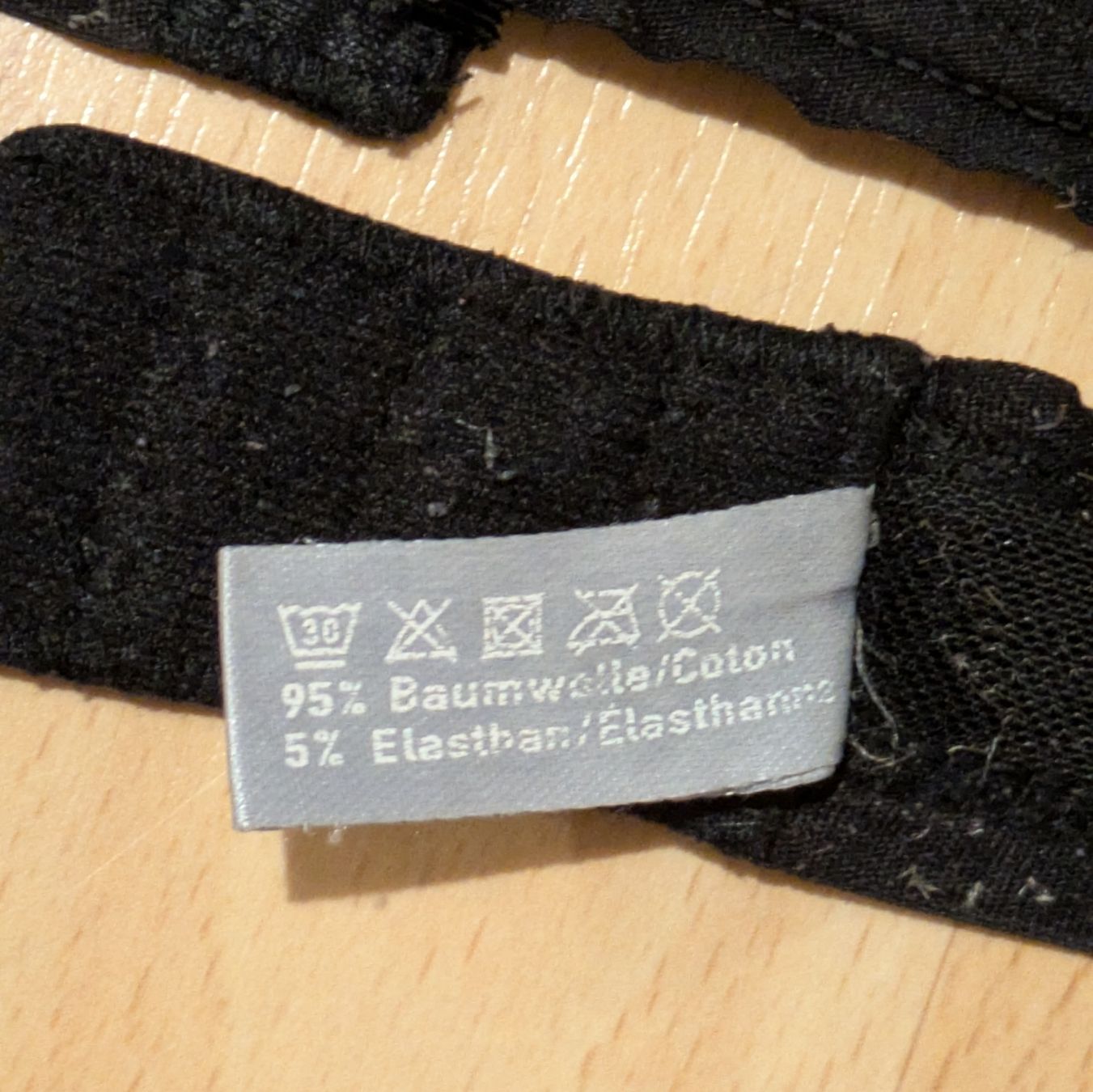 Altra biancheria intima: Bralette schwarz – Usato da Morgarten venduto da rra_jvw7 3