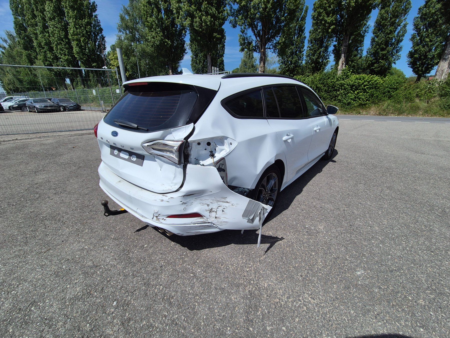 Ford Autos: FORD FOCUS 1.0 SCTi – D'occasion à Yverdon-les-Bains par MotoMark 4