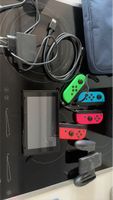 Nintendo Switch Konsole mit Zubehör guter Zustand