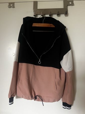 Zara Kapuzenpulli