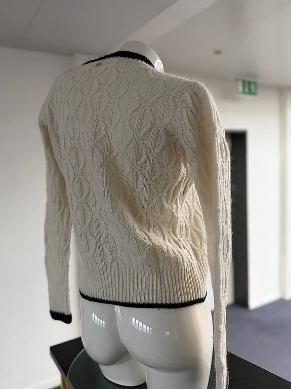 Maglioni & Felpe: Weisser Zopfmuster Pullover Liu Jo – Usato da Steinhausen venduto da deikoon 2