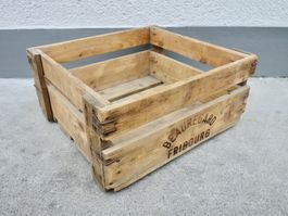 alte Holzkiste BEAUREGARD FRIBOURG Kiste Bierkiste Harass