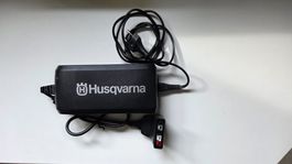 Ladegerät Husqvarna QC80 100W guter Zustand