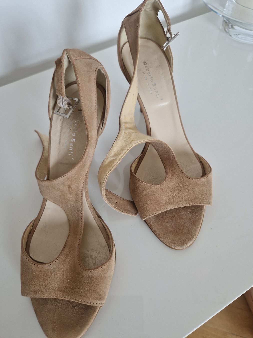 Scarpe da donna: Sandelen aus Wildleder in Grösse 37 – Nuovo (secondo la descrizione) da Küsnacht ZH venduto da 2011_ 2