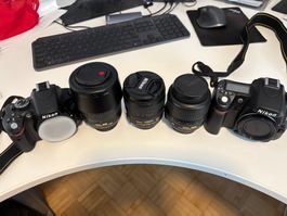 Nikon DSLR Starter-Set– 2 Kameras & 3 Original Nikon Objekte