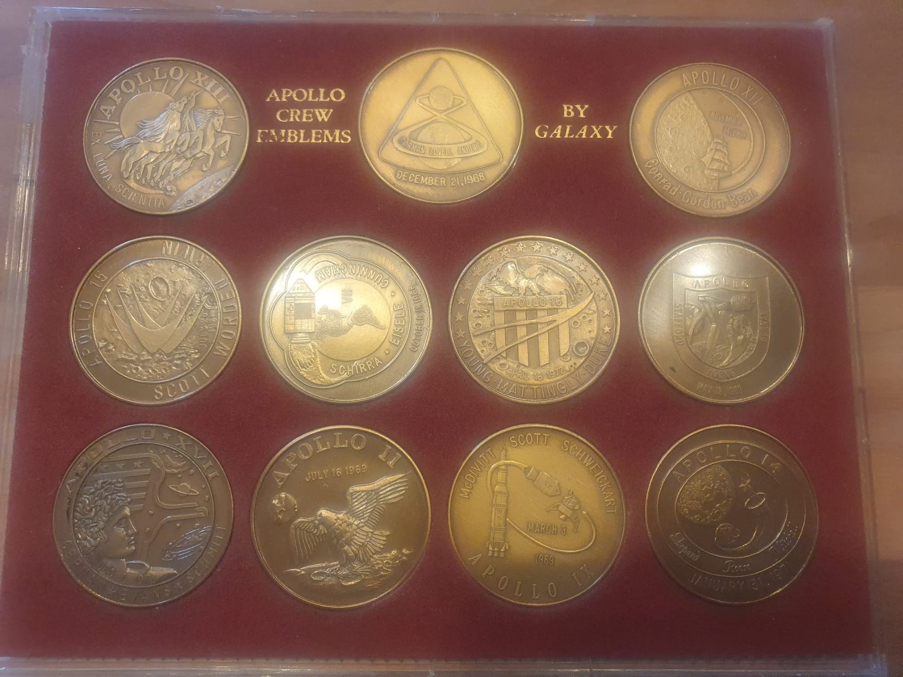 Medaglie: Apollo Crew Emblems – Usato da Oberengstringen venduto da fanny_on_fire