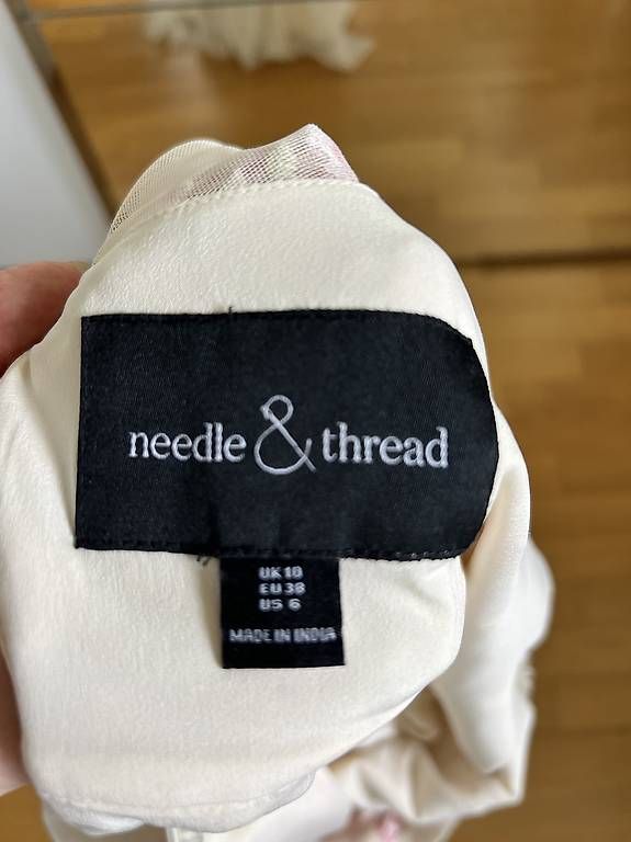 Robes: Kleid Needle & Thread Gr. 38 NEUWERTIG – Neuf (Voir description) à Zürich par jka_rvq8 3
