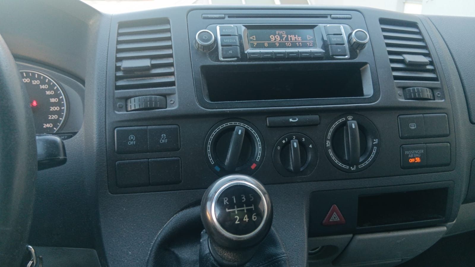 VW Automobili: VW T5 BMT TDI 4x4 – Usato da Rebstein venduto da TonyRasta-Autohandel 7