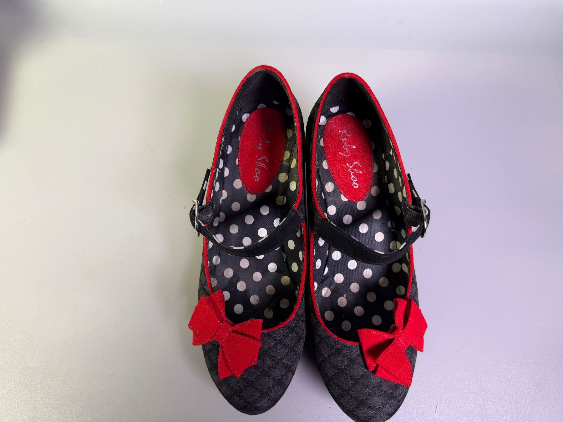 Scarpe da donna: Pumps Ruby Shoo Mary Janes Gr.39! – Usato da Schönenwerd venduto da BelaE9687 1