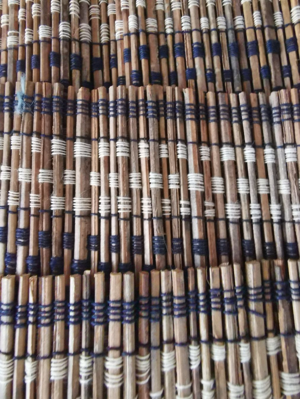 Set di tavolo e panche: 6 Sets de table (6 sets) – Usato da Courtepin venduto da mara_1808 1