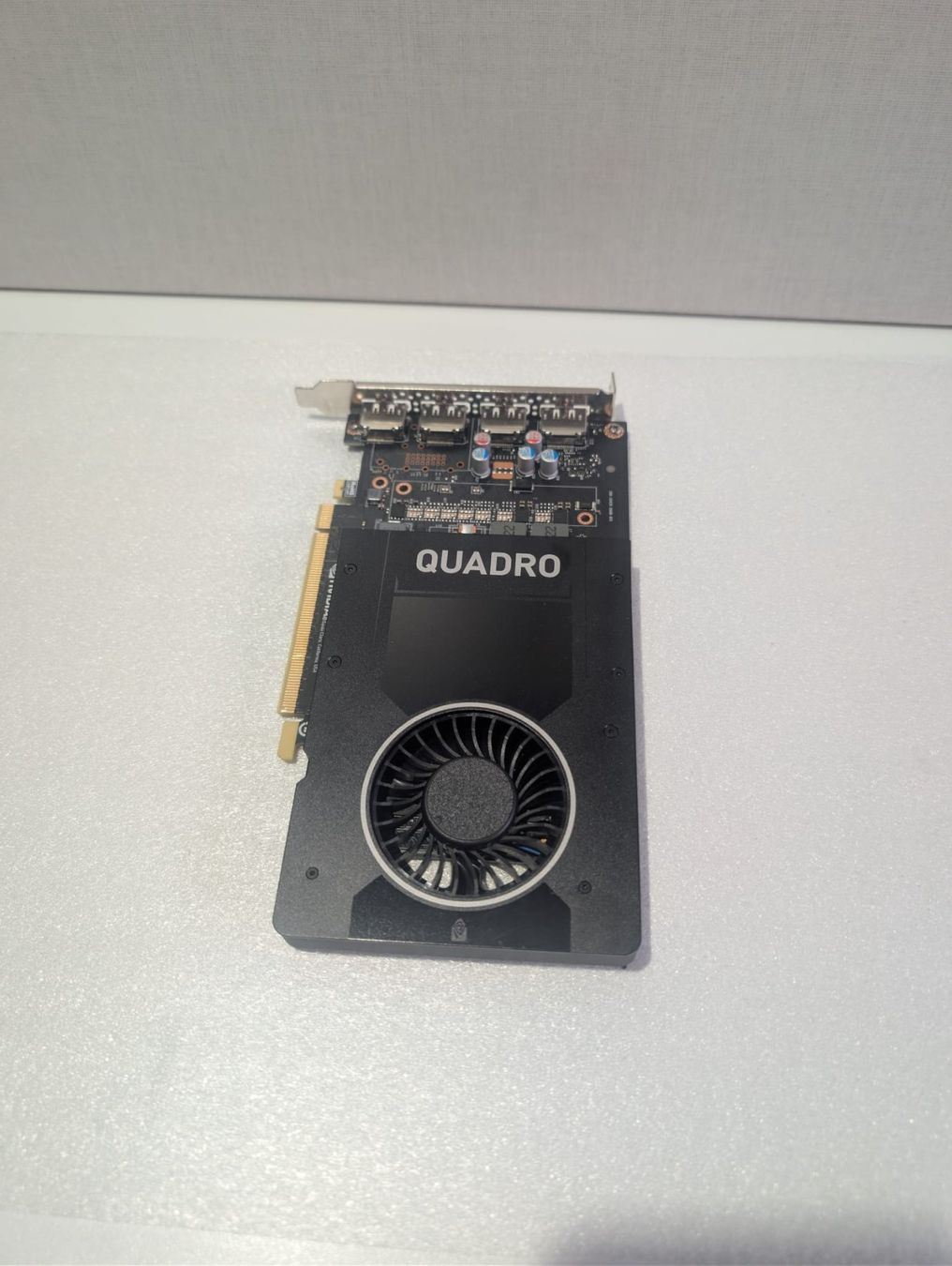 Nvidia Grafikkarten: NVIDIA Quadro P2200 – Gebraucht aus Hendschiken von Sillii