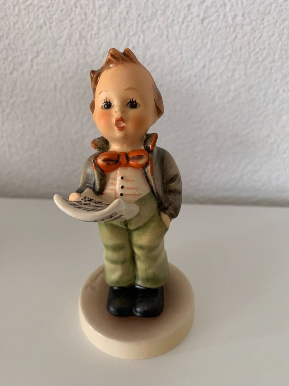 Hummel Statuette: Goebel Hummel Figur – Usato da Kreuzlingen venduto da micus87