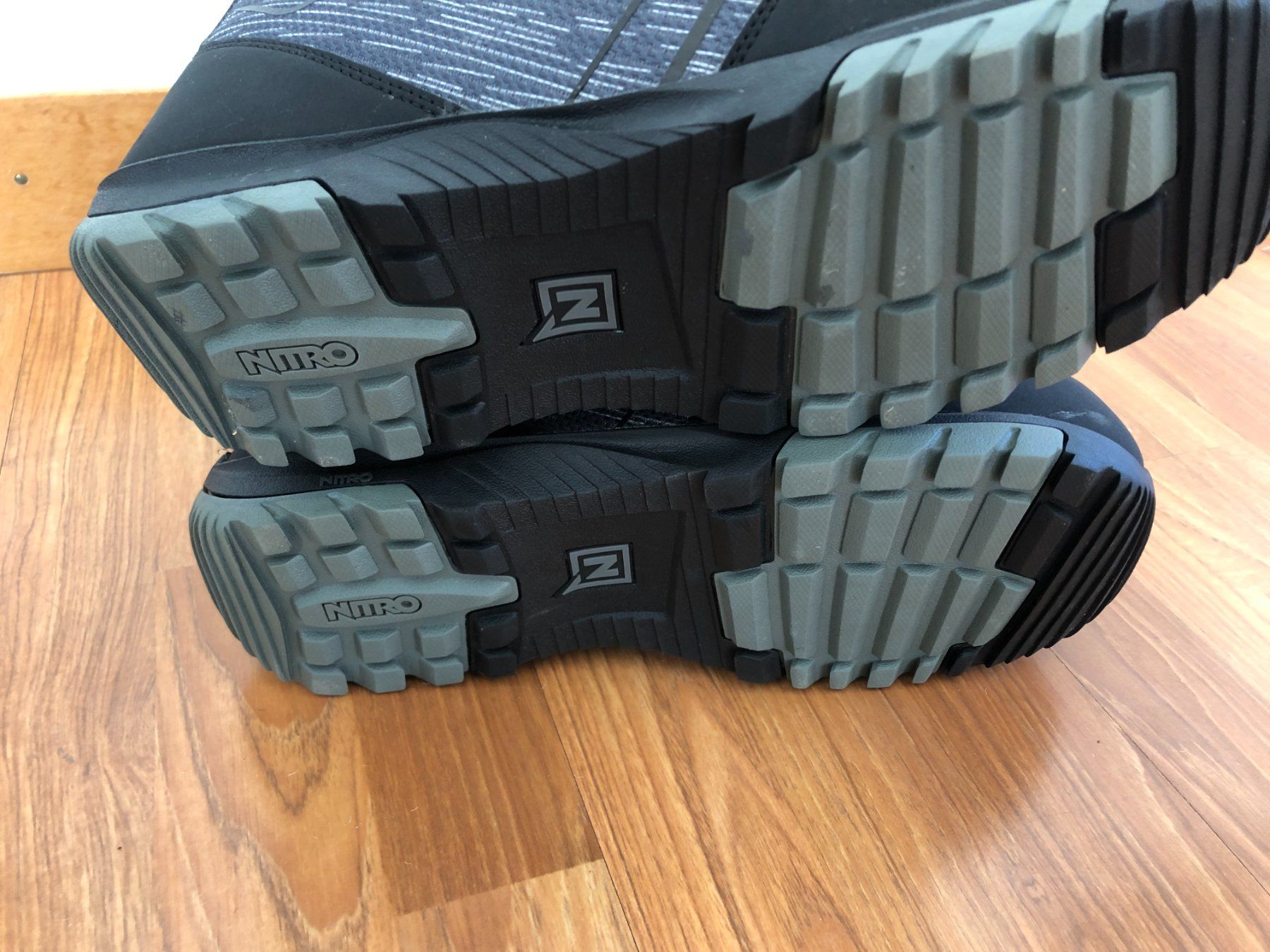 Snowboard Nitro Scarpe da uomo: Nitro Snowboard Boots, Gr. 29, 1x benutzt – Nuovo (secondo la descrizione) da Versoix venduto da santazurich 3