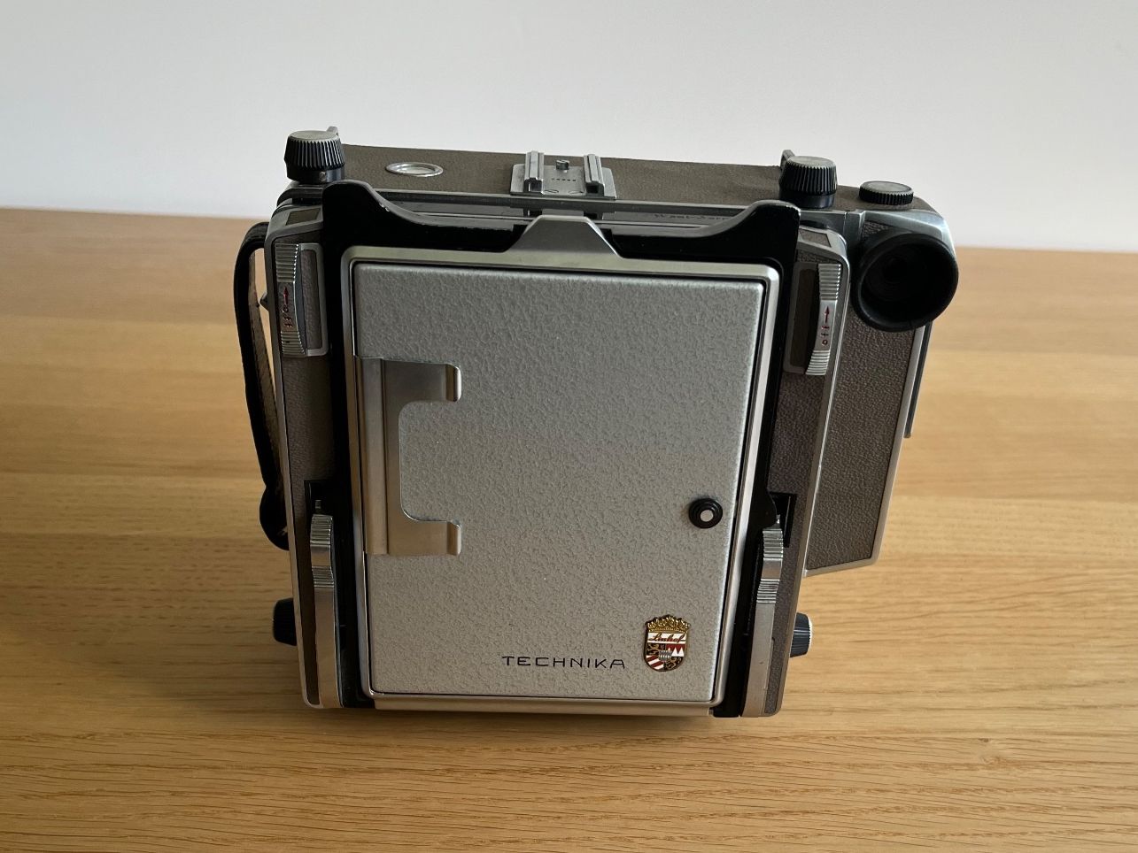 Linhof Fotocamera: Linhof Super Technika V 4x5", Grossformat Laufboden Kamera – Usato da Netstal venduto da spaltflo01 7