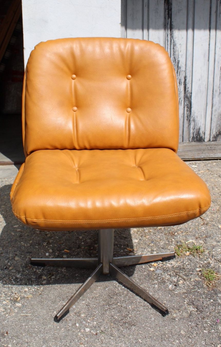 Stühle: Vintage Sessel 70er Jahre – Gebraucht aus Locarno von fripui
