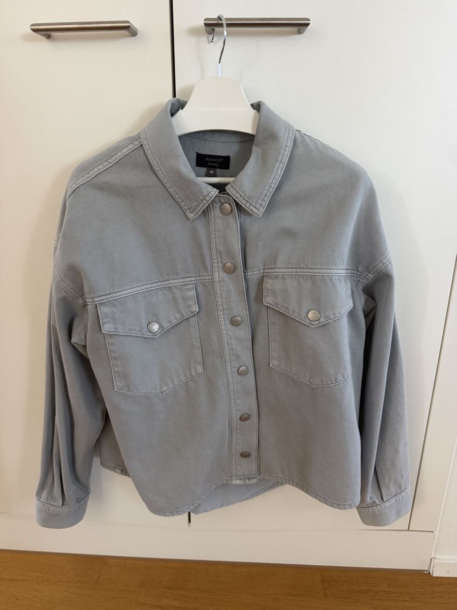 Manor Giacche: Jeansjacke Grau/Blau – Nuovo (secondo la descrizione) da Bern venduto da bibibouchette