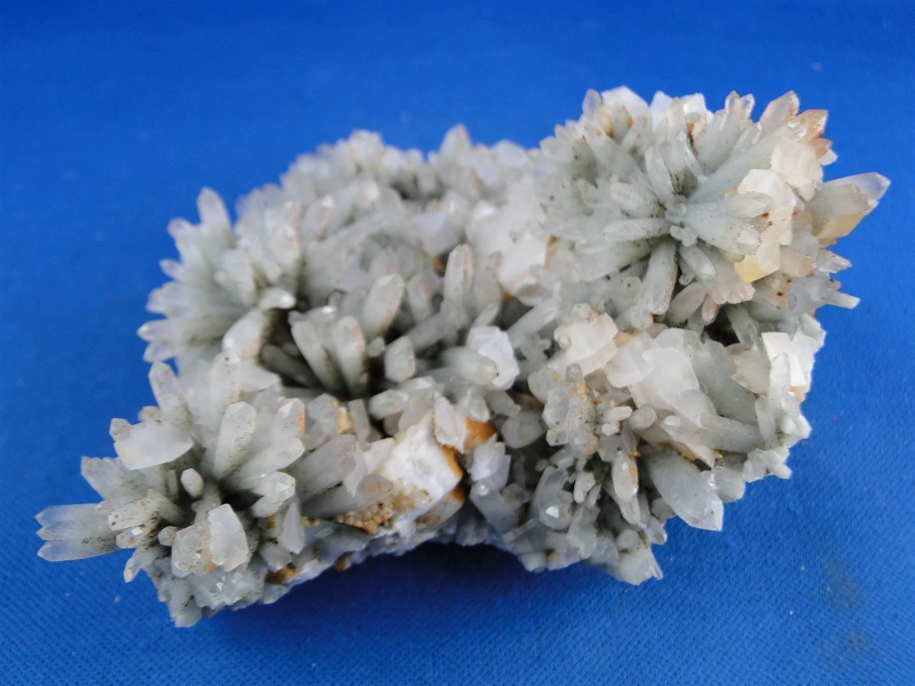 Mineralien & Heilsteine: Bergkristall var Prasem mit Calcit – Gebraucht aus Schinznach Bad von Demerald 7