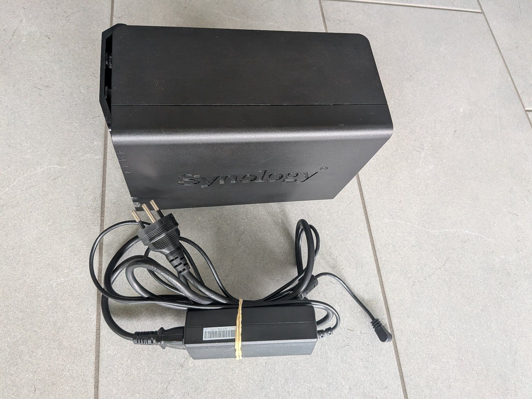 Synology Server: Synology DS218 mit 2x2 TB – Usato da Seengen venduto da rom_z2gc 3