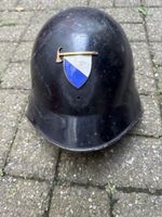 Feuerwehr Helm schwarz mit Wappen und Beil Grösse M