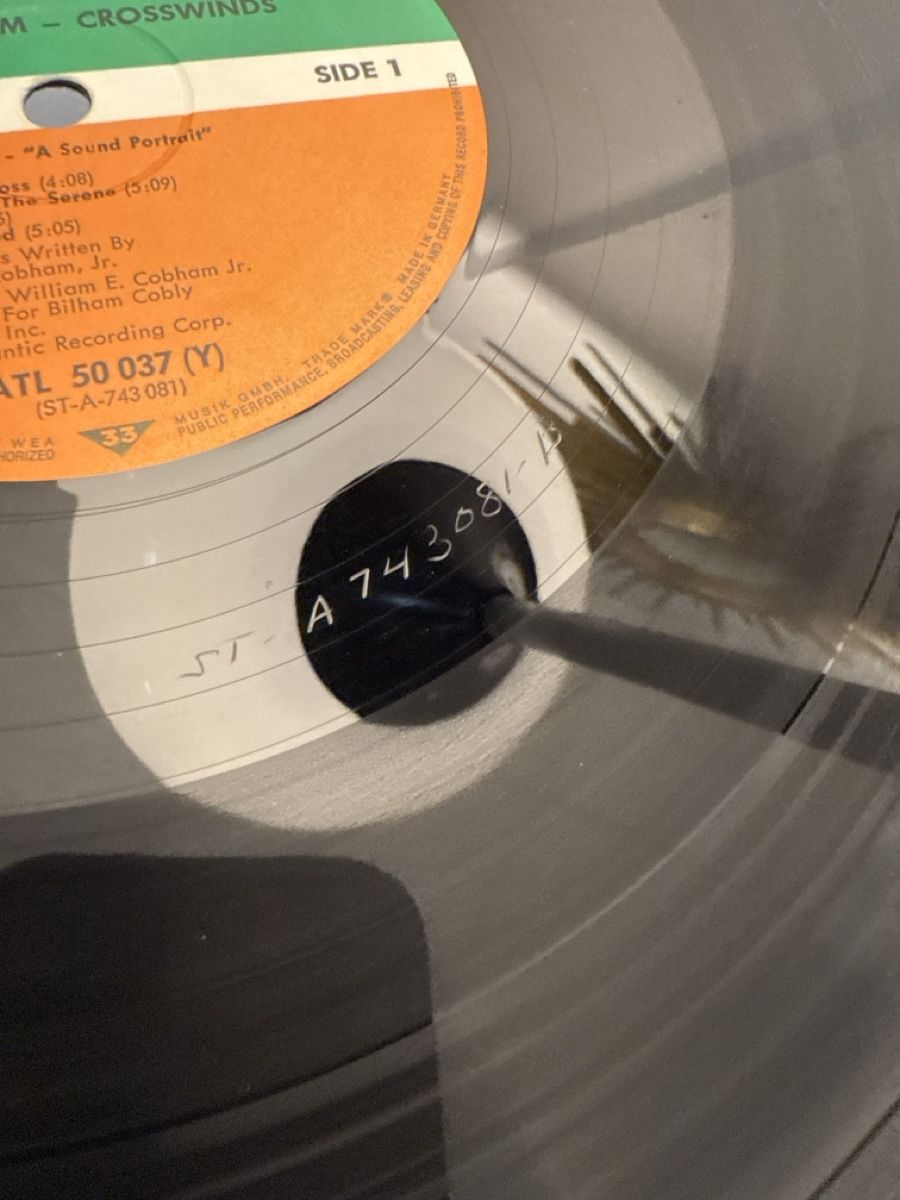 Dischi in vinile: Billy Cobham - Crosswinds / DE 1974 – Usato da Delémont venduto da Studio_du_soleil 2