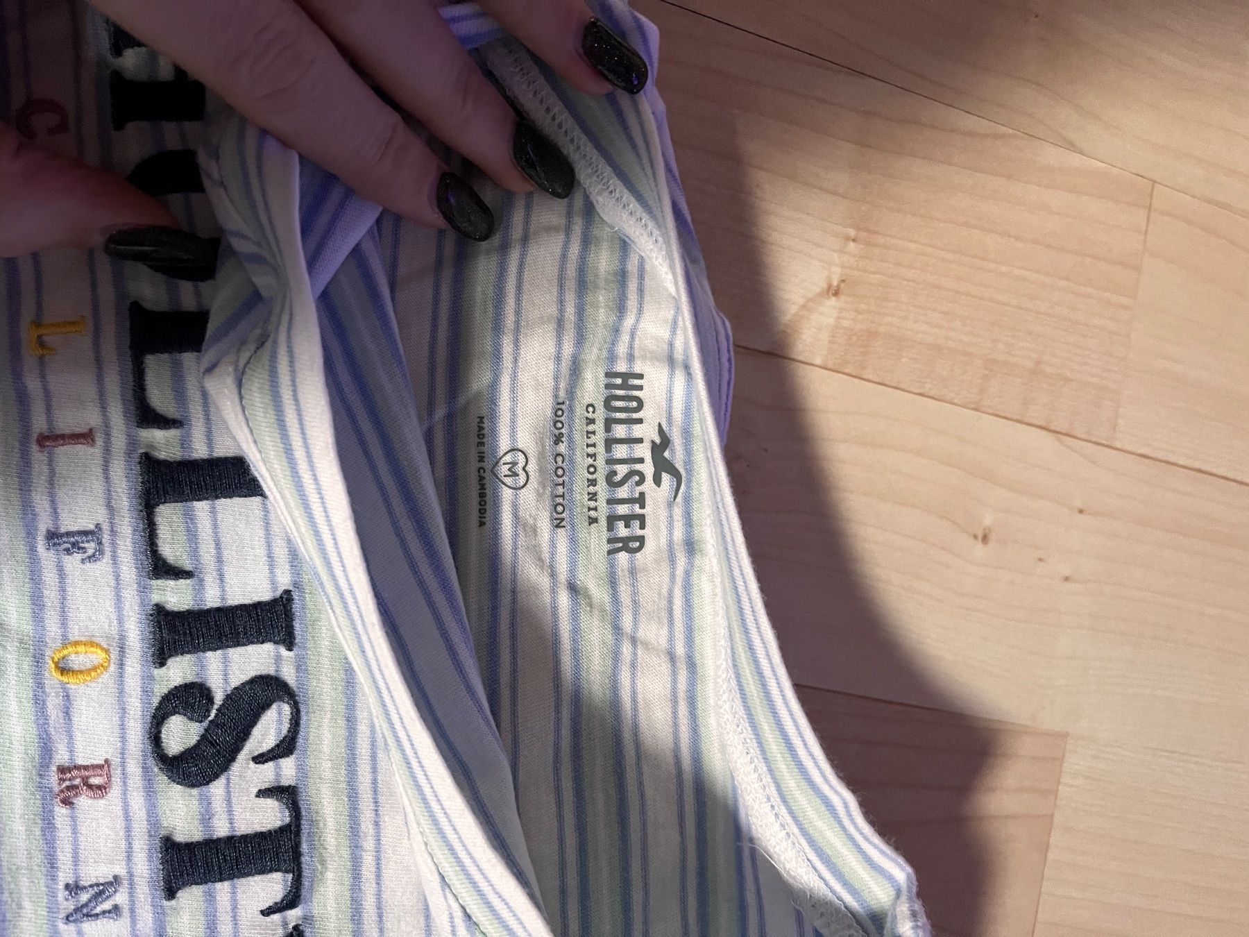 Hollister Tops: Hollister Top – Neuf (Voir description) à Rüti ZH par xweeknd 1