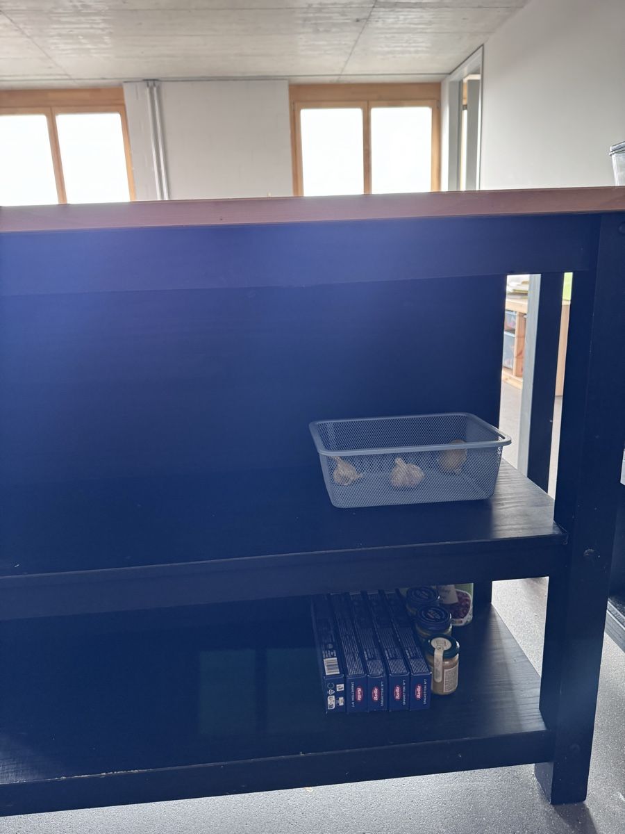 Vidaxl Allestimento di negozi e stand fieristici: Solid Wood Kitchen Island / Bar / Kücheninsel – Usato da Zürich venduto da ivn_pr75 3