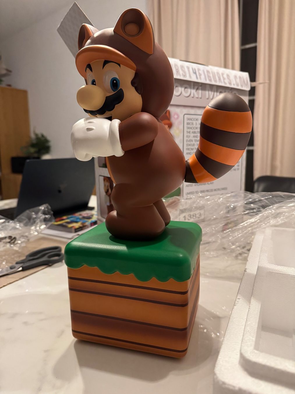Nintendo Figuren: Statue - First 4 Figures - Mario Tanooki - Regular – Neu (gemäss Beschreibung) aus Ependes VD von Aless1400 1