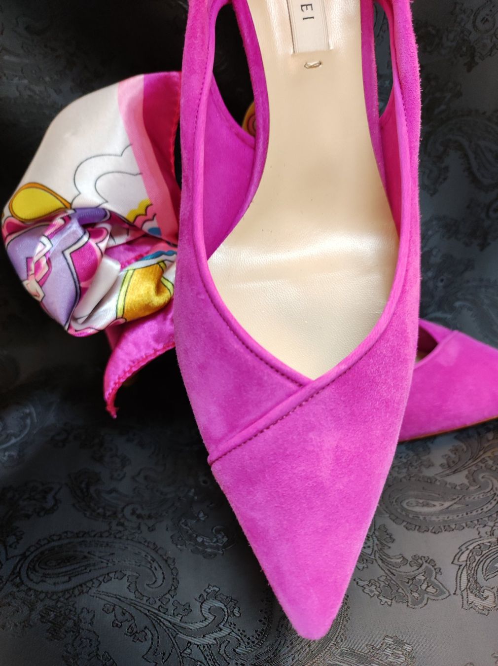 Casadei Scarpe da donna: Casadei Pums 38,5 Fuchsia echtes Wildleder – Nuovo (secondo la descrizione) da Rüfenach AG venduto da Nanisa777 1
