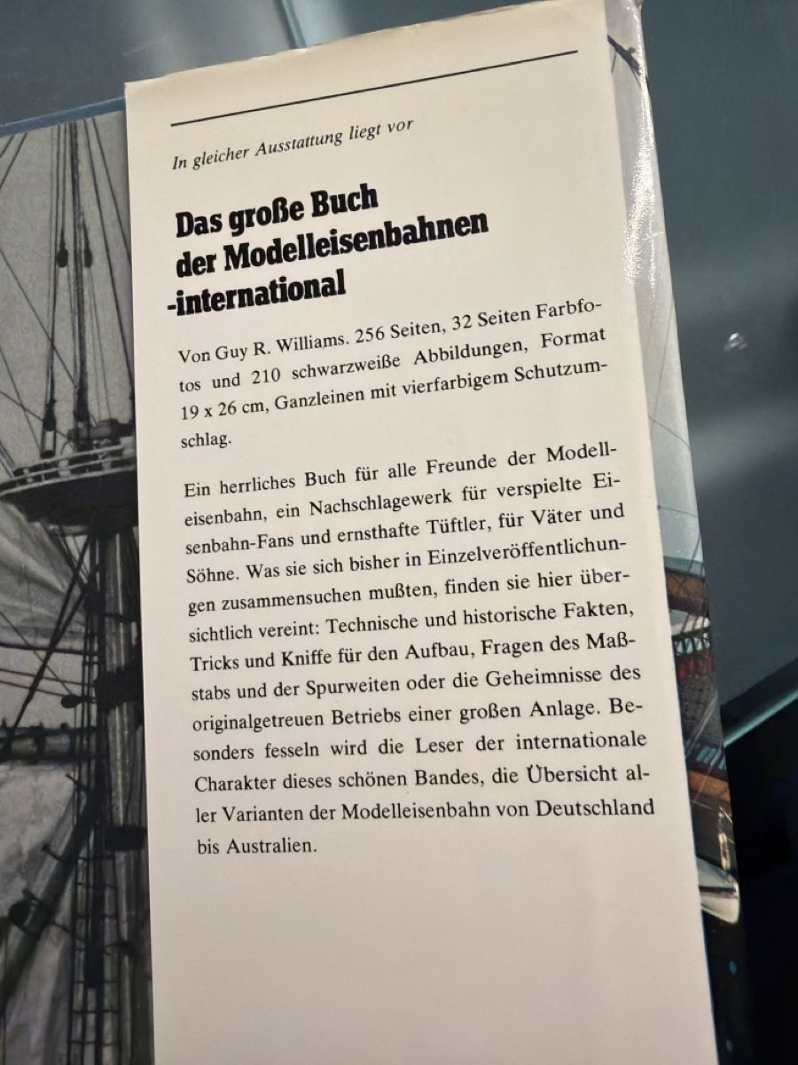 Bücher: Das grosse Buch der Schiffsmodelle international – Gebraucht aus Sumiswald von Katja-Yves 2
