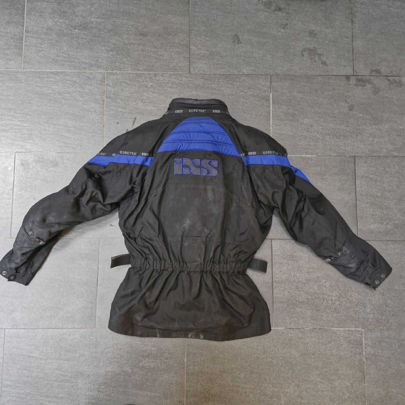 Jacken: IXS Motorradjacke Grösse L – Gebraucht aus Hölstein von Gian-Marco___
