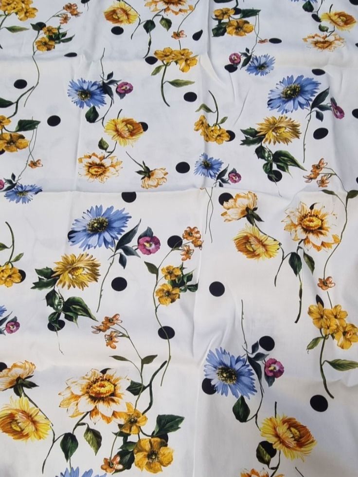 Stoffe: Stoff mit Blumen – Neu und originalverpackt aus geroldswil von Gumball1 2