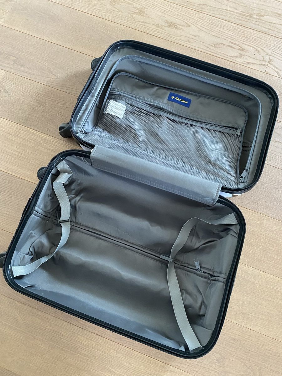 Valigie: Kleiner Rollkoffer – Usato da Niederrohrdorf venduto da StefMont 2