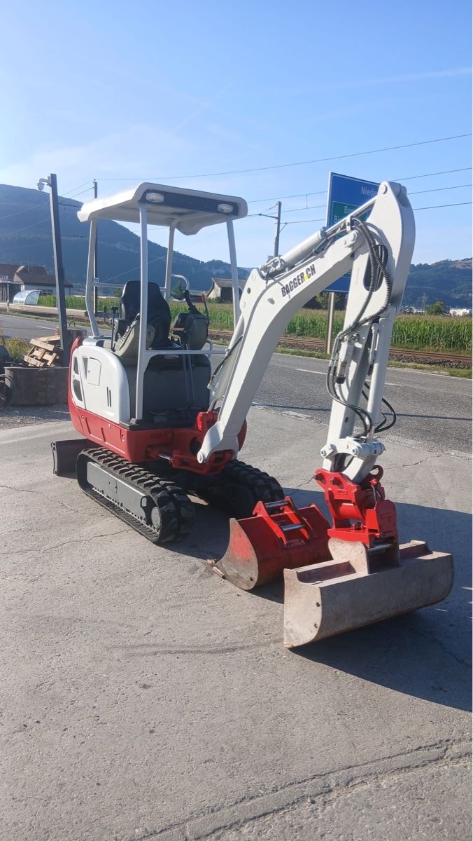 Takeuchi Bagger: Bagger 1,6 Tonnen mit Powertilt – Gebraucht aus Niederbipp von baggerch 6