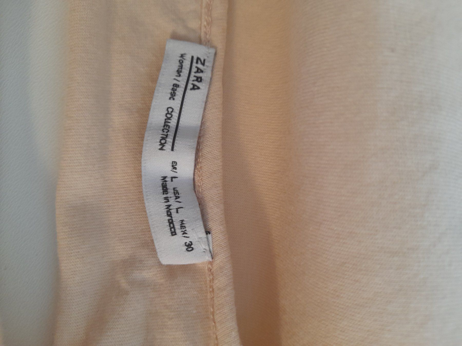 Zara T-shirt: T'Shirt von Zara . verspielt . L . – Usato da Leuggelbach venduto da schmetterlings-fee 3