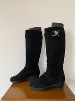 STUART WEITZMAN: Schwarze Wildleder-Stiefel, 37, NP 695.00