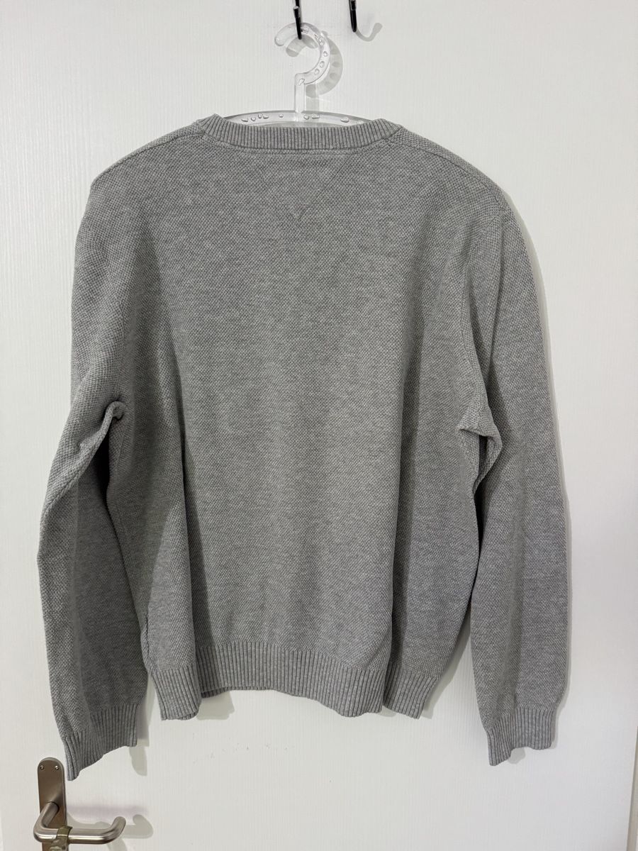 Tommy Hilfiger Maglioni & Felpe: Tommy Hilfiger Pullover Herren grau Grösse XL Oryginal, top – Nuovo (secondo la descrizione) da Wetzikon ZH venduto da Jan_wojt 3