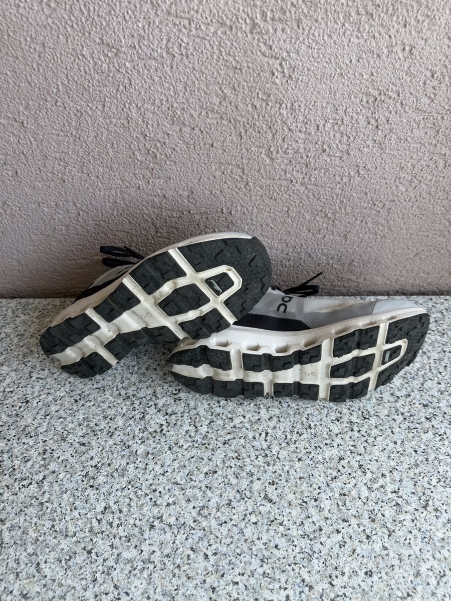 On Scarpe da uomo: ON Laufschuhe Gr. 42 – Usato da Schlieren venduto da gte_zmx9 1