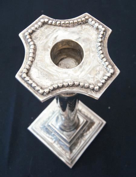 Bougeoirs: Klassizistischer 2nd. Empire-Kerzenhalter – D'occasion à Geroldswil par ARTEFACTO 4