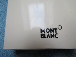 Montblanc Signature Leather Good Ladies Business Card Holder