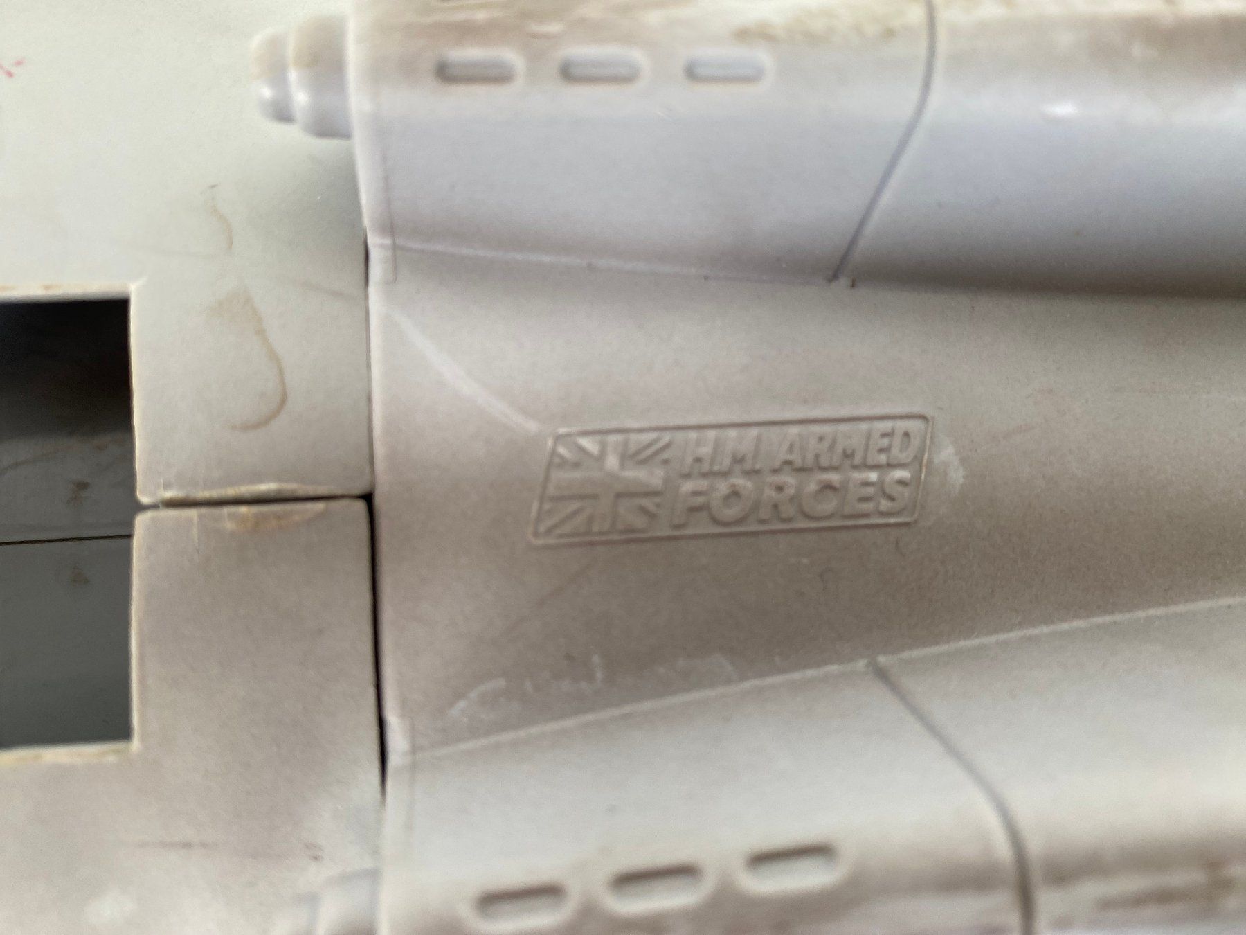 Kit di modellismo & Modellini statici: China Modllflugzeug Kampfbomber – Usato da Zürich venduto da Pyramid1 4