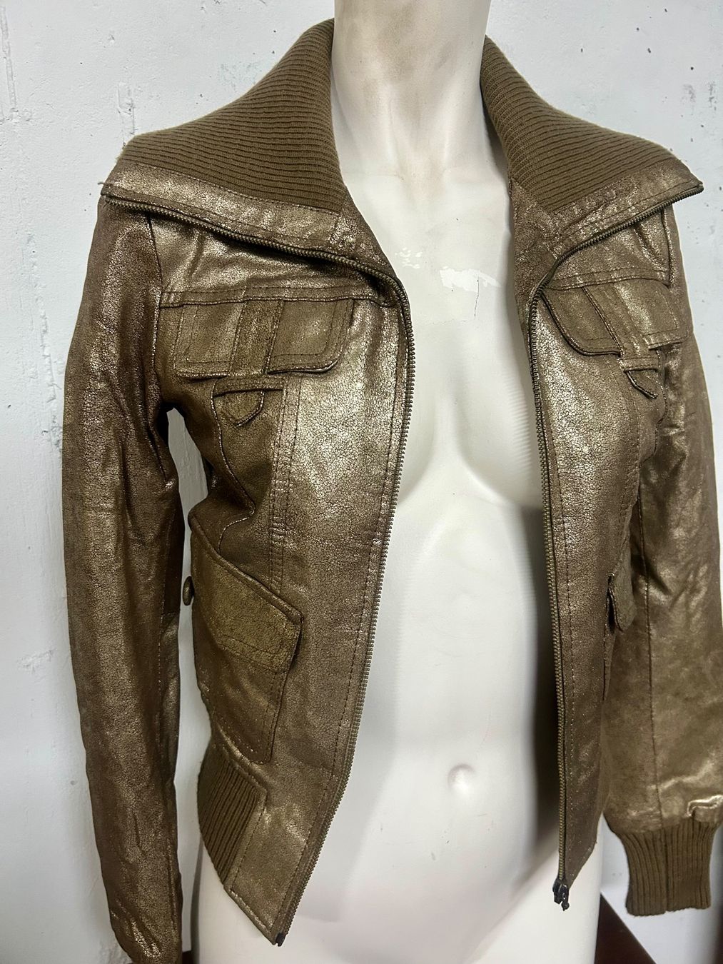 Manor Giacche: [NEU]: Manor Echtleder Winterjacke Gr. M – Nuovo e nell'imballaggio originale da Arni AG venduto da CreaFlex 3