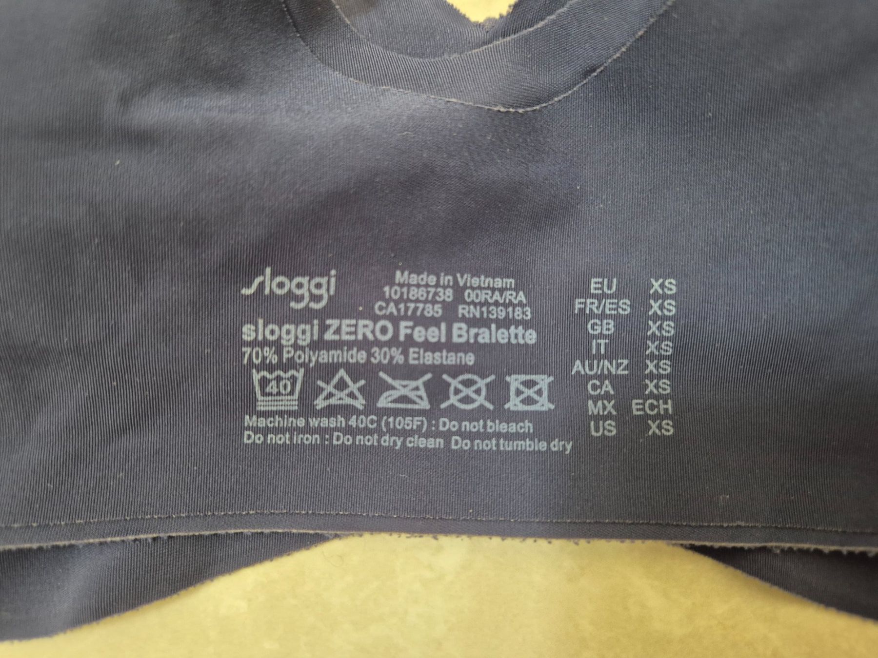 Sloggi Altra biancheria intima: Sloggi ZERO Feel Bralette blau Groesse XS – Usato da Vallon venduto da Penny31 2