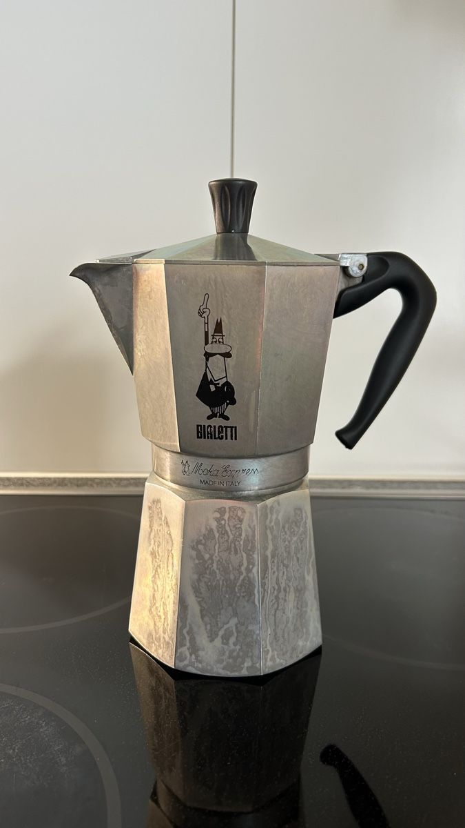 Bialetti Kaffeemaschinen & Espressomaschinen: Bialetti Moka Express Gross – Gebraucht aus Urtenen-Schönbühl von sanfilipp0 1