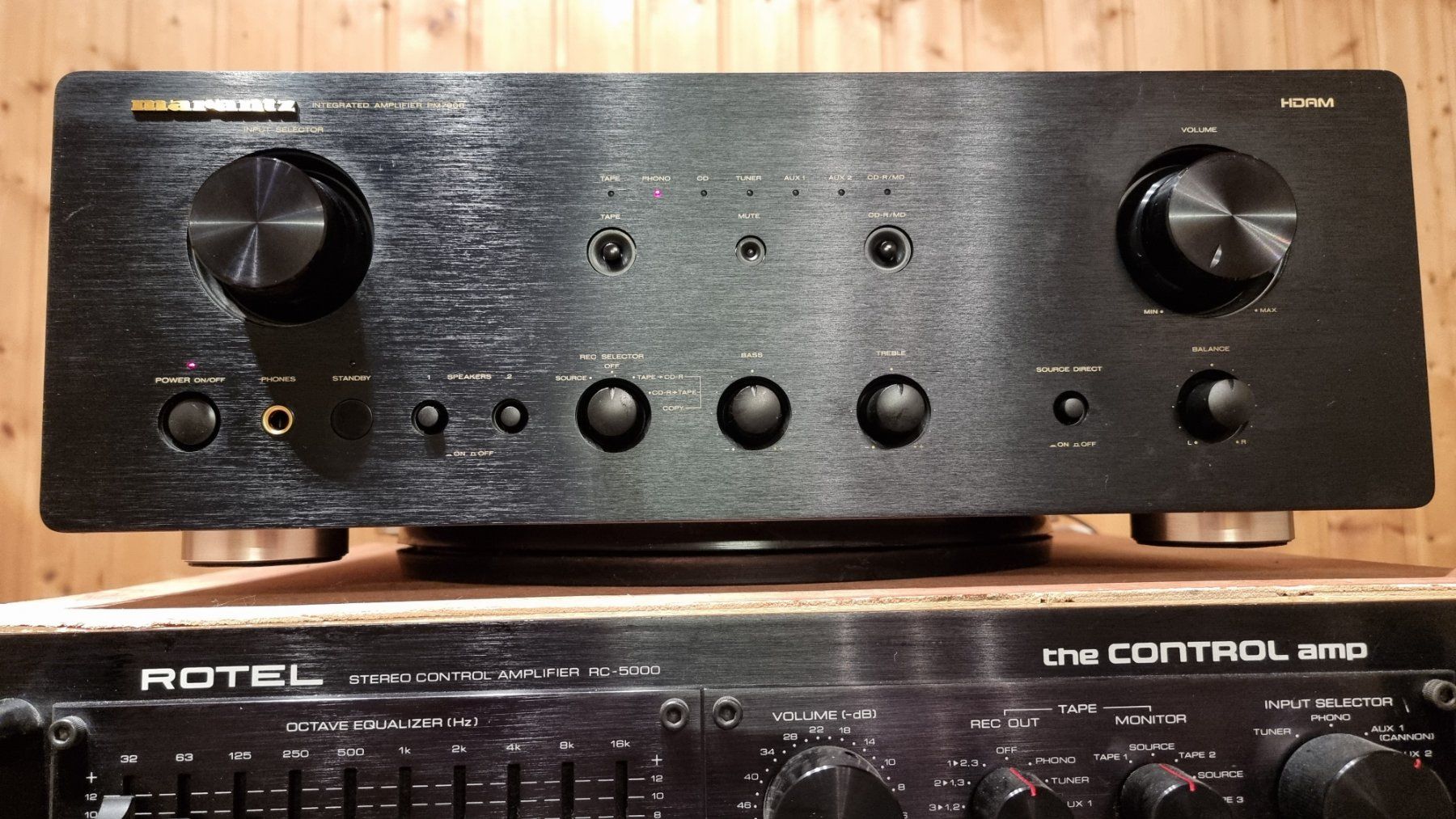 Marantz Amplificatori: Marantz PM-7000 Stereo Verstärker – Usato da Schöfflisdorf venduto da Silvervintage.CH 9