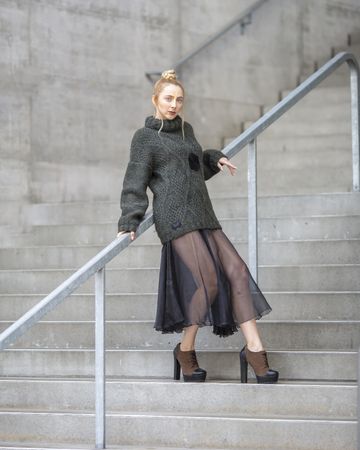 Neue designer handgemachte wollen grun pullover, groß M